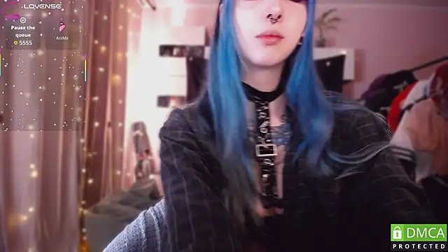 Snapshot of JustMeowGirl chatting on January 2026 05:11:02 AM JustMeowGirl online show from January 2026 05:11:02 AM