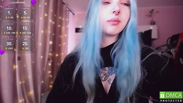 JustMeowGirl online show from March 2026 05:02:01 AM