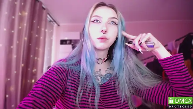 JustMeowGirl online show from April 2026 06:30:01 AM