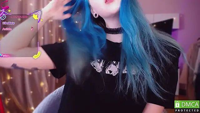 JustMeowGirl online show from November 2025 04:34:02 AM