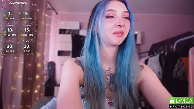 Snapshot of JustMeowGirl chatting on February 2026 04:19:02 AM JustMeowGirl online show from February 2026 04:19:02 AM