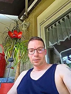 Snapshot of Schnubby1 chatting on May 2026 12:03:02 PM Schnubby1 online show from May 2026 12:03:02 PM