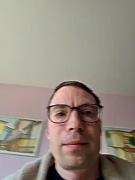 Schnubby1 online show from March 2026 09:15:02 AM