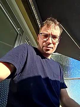 Schnubby1 online show from February 2026 02:29:01 PM