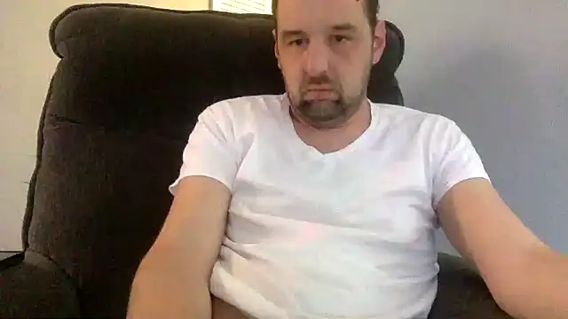 Snapshot of Kink_Master_Daddy chatting on May 2026 12:38:02 AM Kink Master Daddy online show from May 2026 12:38:02 AM