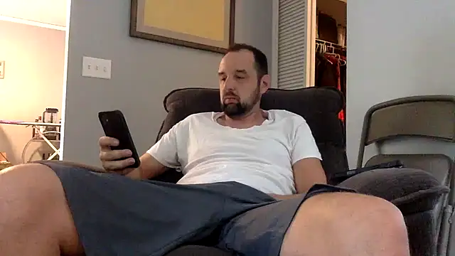Snapshot of Kink_Master_Daddy chatting on July 2026 12:12:02 AM Kink Master Daddy online show from July 2026 12:12:02 AM