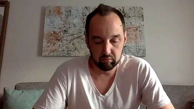 Snapshot of Kink_Master_Daddy chatting on June 2026 01:14:01 AM Kink Master Daddy online show from June 2026 01:14:01 AM