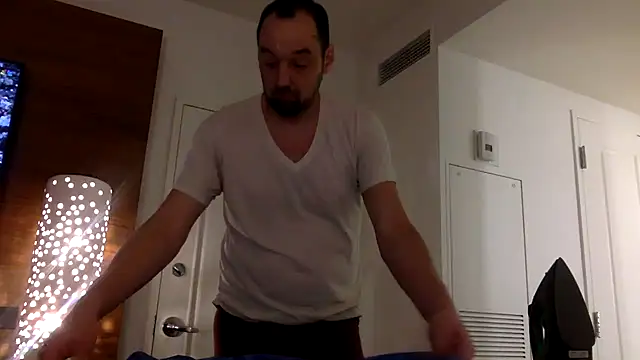 Snapshot of Kink_Master_Daddy chatting on May 2026 01:56:02 AM Kink Master Daddy online show from May 2026 01:56:02 AM