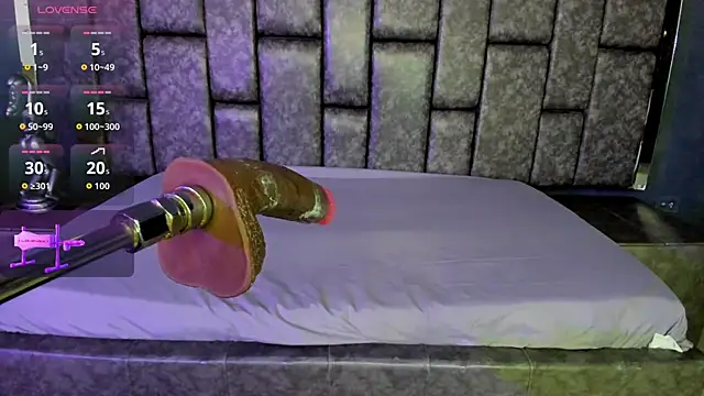 Foxy Assh  online show from April 2026 05:02:01 AM