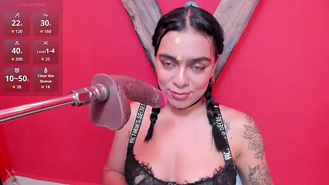 Foxy Assh  online show from May 2026 03:34:01 AM