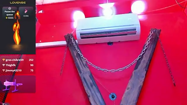 Foxy Assh  online show from April 2026 01:41:01 PM