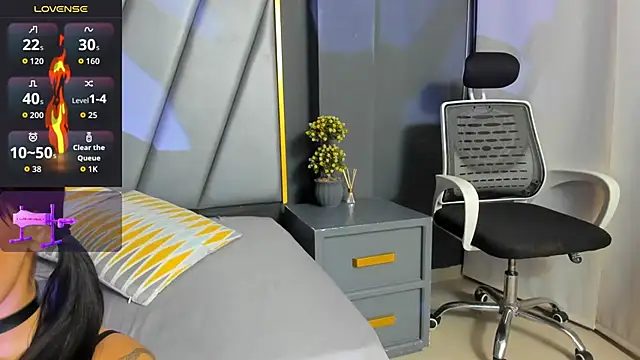 Foxy Assh  online show from March 2026 03:58:02 AM