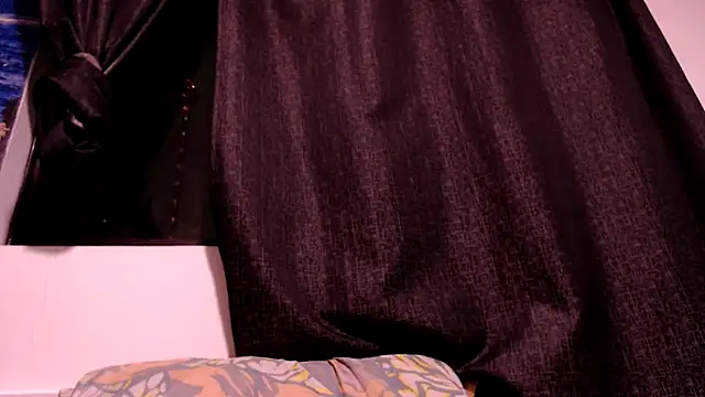 Snapshot of gavi_19cm chatting on November 2025 03:42:02 AM gavi 19cm online show from November 2025 03:42:02 AM