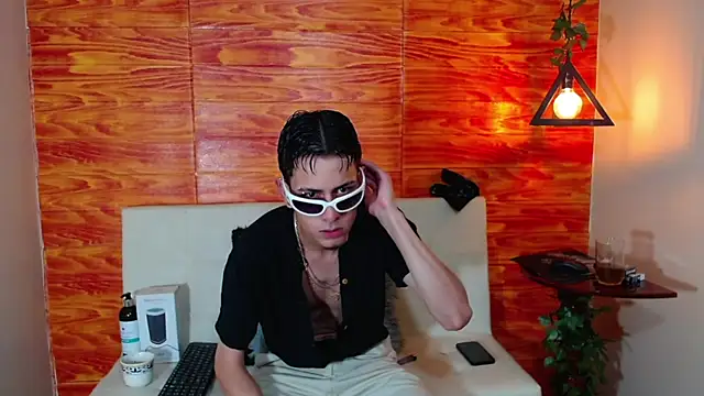 Bastiaan 28 online show from March 2025 02:52:01 AM