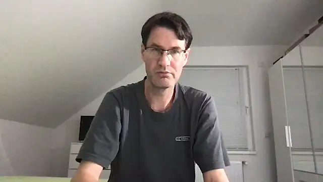 zxzx cam1 online show from October 2025 09:17:02 PM