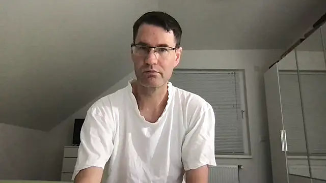 zxzx cam1 online show from November 2025 04:12:01 PM