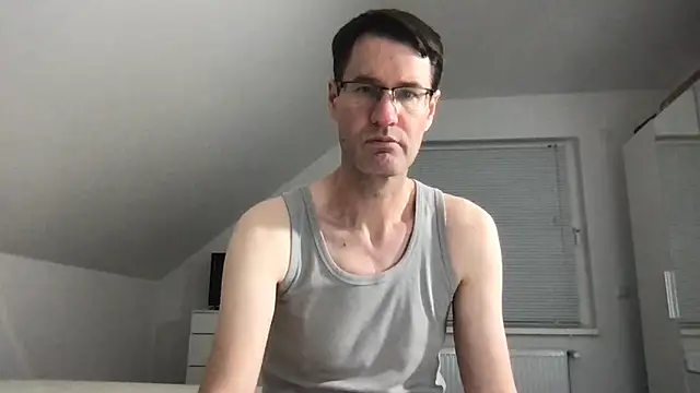 zxzx cam1 online show from December 2025 06:31:01 PM