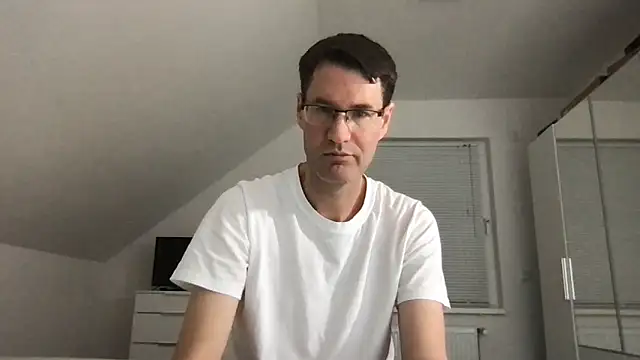 zxzx cam1 online show from November 2025 04:39:02 PM