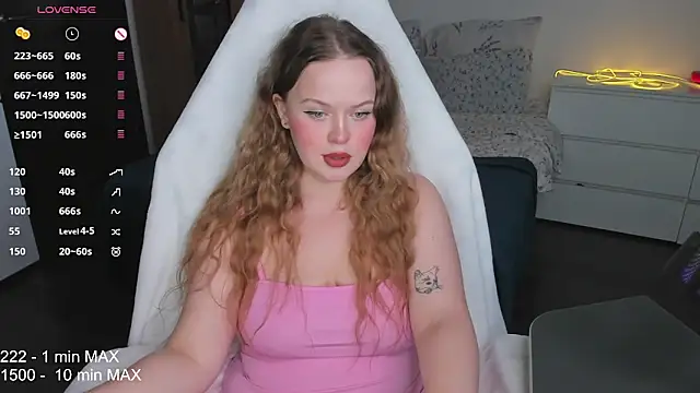 HANNA MONTANAS online show from September 2025 01:40:02 PM