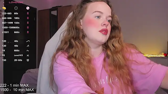 HANNA MONTANAS online show from October 2025 08:06:02 PM
