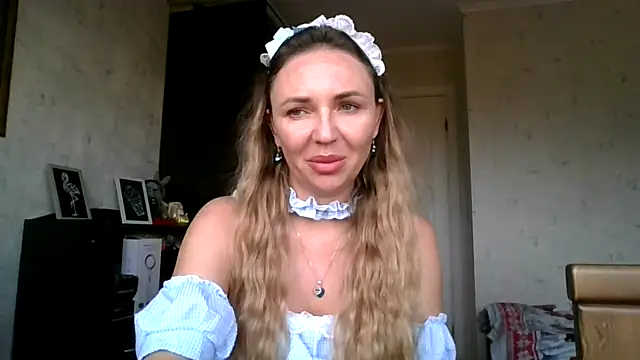 AngelinaLove28 online show from October 2025 07:17:02 AM