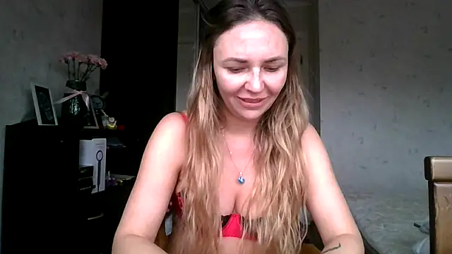 AngelinaLove28 online show from November 2025 07:56:01 AM