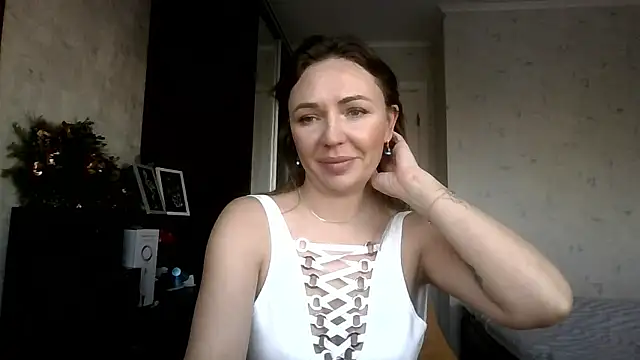 AngelinaLove28 online show from January 2026 08:10:01 AM