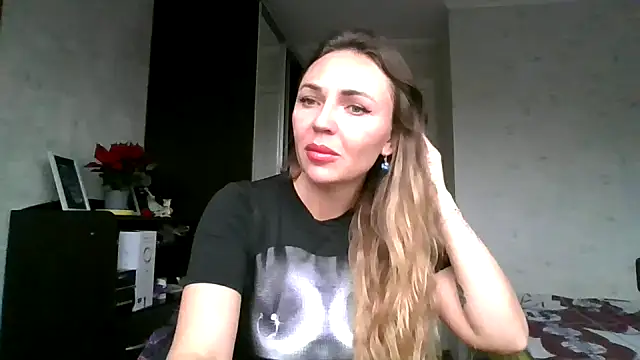 AngelinaLove28 online show from November 2025 07:42:02 AM