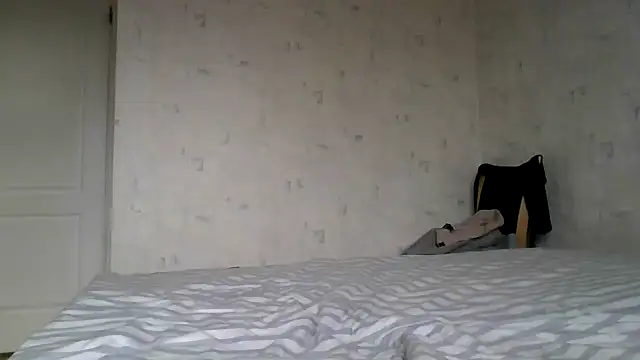 AngelinaLove28 online show from October 2025 08:27:01 AM