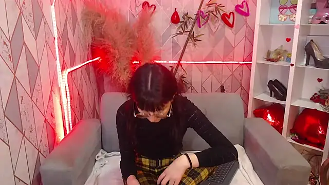 charlottemoonxz online show from September 2025 07:10:02 PM