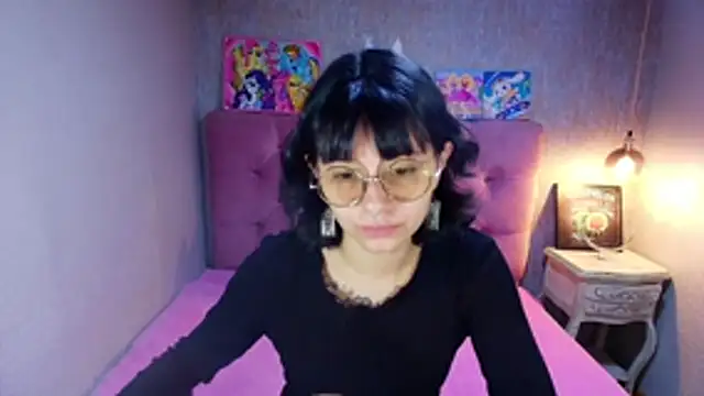 charlottemoonxz online show from July 2026 05:45:02 PM