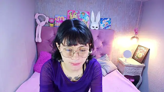 charlottemoonxz online show from February 2026 06:38:02 PM