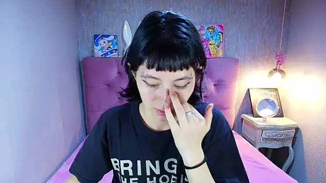 Snapshot of charlottemoonxz chatting on May 2026 04:48:02 PM charlottemoonxz online show from May 2026 04:48:02 PM