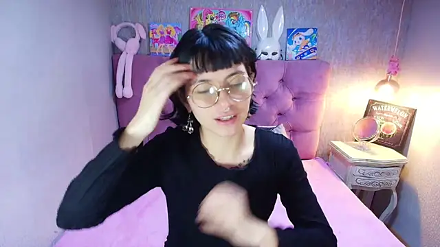 charlottemoonxz online show from March 2026 06:54:01 PM