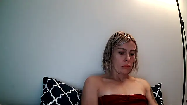 anechka1 online show from October 2025 03:35:02 PM