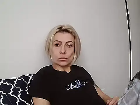 anechka1 online show from February 2025 02:04:01 PM