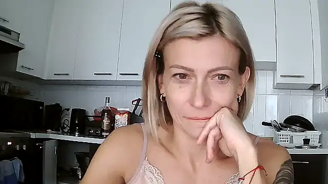 anechka1 online show from September 2025 02:10:01 PM