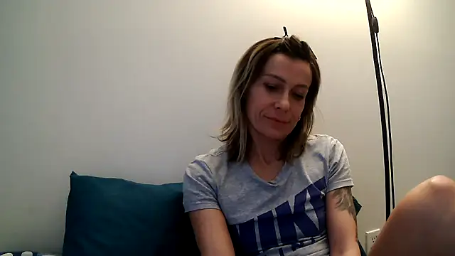 Snapshot of anechka1 chatting on May 2026 11:34:02 PM anechka1 online show from May 2026 11:34:02 PM
