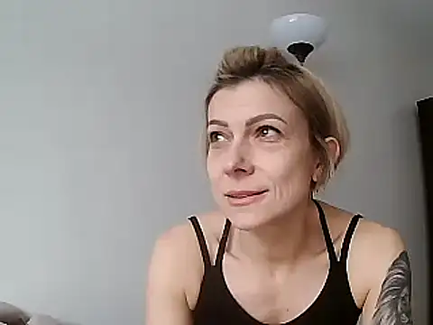 anechka1 online show from January 2025 07:42:01 PM