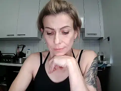 anechka1 online show from December 2024 09:34:02 PM