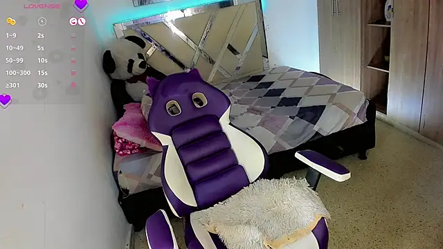 Charming J online show from November 2025 06:17:02 AM