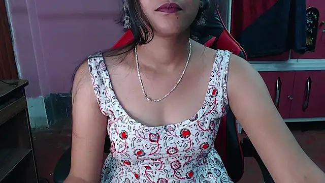 Snapshot of Angel_Alison_ chatting on February 2025 06:26:02 PM Angel Alison  online show from February 2025 06:26:02 PM