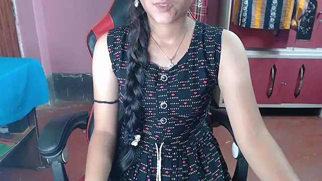 Angel Alison  online show from April 2026 11:01:02 AM