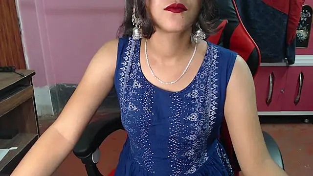 Snapshot of Angel_Alison_ chatting on February 2025 05:33:01 PM Angel Alison  online show from February 2025 05:33:01 PM