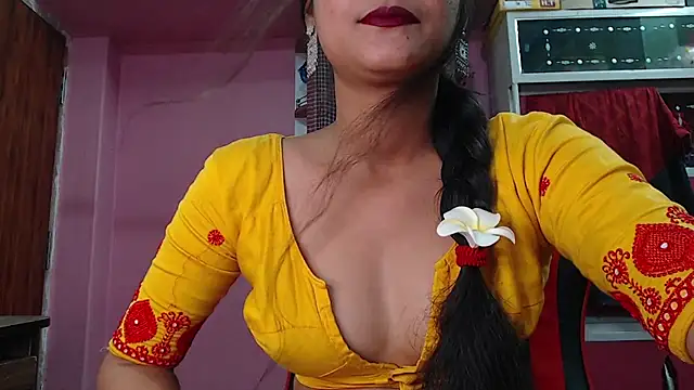 Snapshot of Angel_Alison_ chatting on December 2024 07:04:02 PM Angel Alison  online show from December 2024 07:04:02 PM