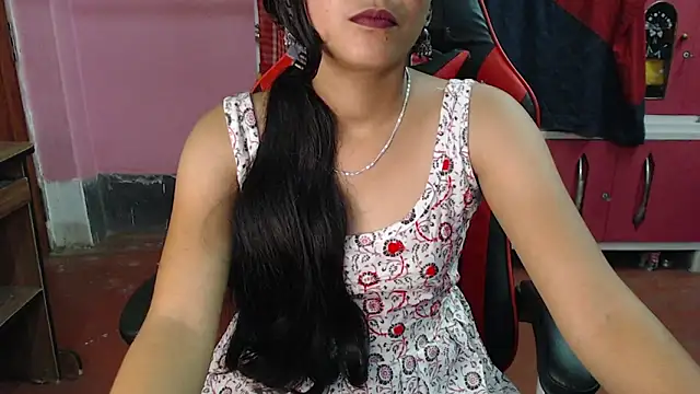 Snapshot of Angel_Alison_ chatting on February 2025 05:47:02 PM Angel Alison  online show from February 2025 05:47:02 PM