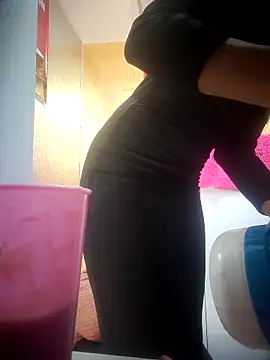 Snapshot of GoddessVee chatting on October 2025 07:42:01 AM GoddessVee online show from October 2025 07:42:01 AM