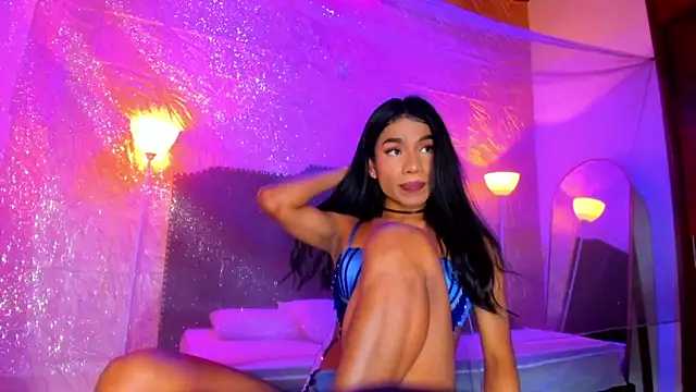 Snapshot of kimberly_Gonzalez1 chatting on May 2026 03:32:01 AM kimberly Gonzalez1 online show from May 2026 03:32:01 AM