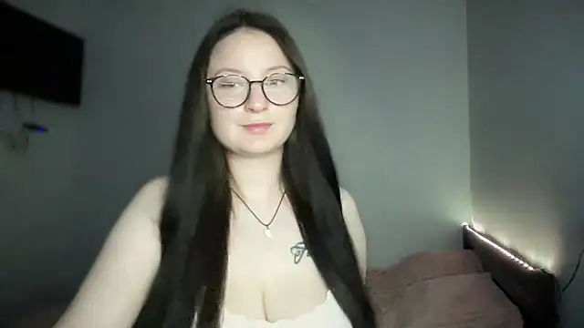 LocaAlis online show from October 2025 02:41:01 PM