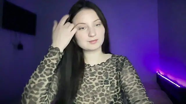 LocaAlis online show from November 2025 01:17:01 PM